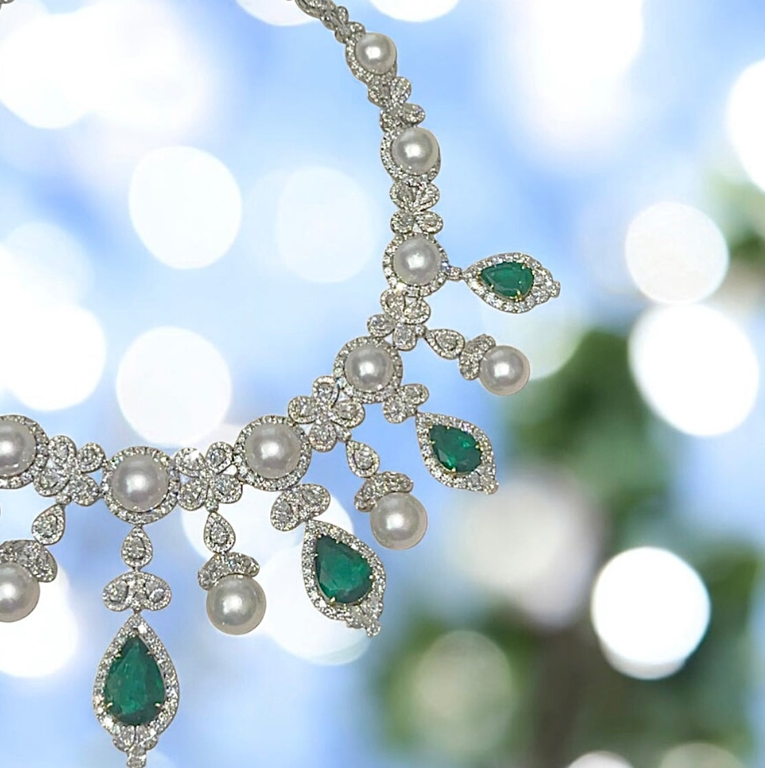 1 Emerald, Pearl and Diamond Necklace