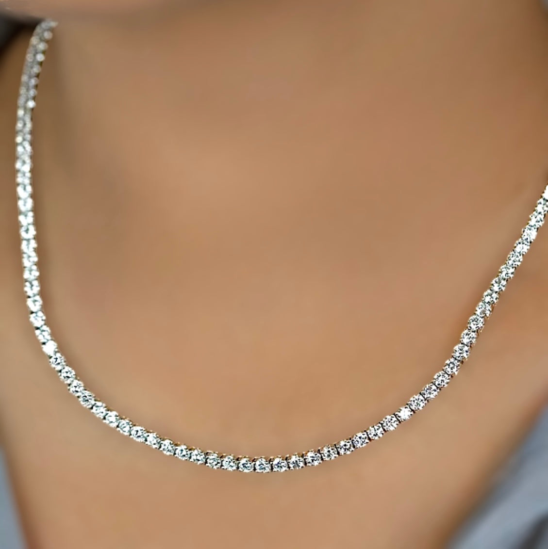 14 carats 4-Prong Diamond Tennis Necklace, 14K white gold, 17 inch