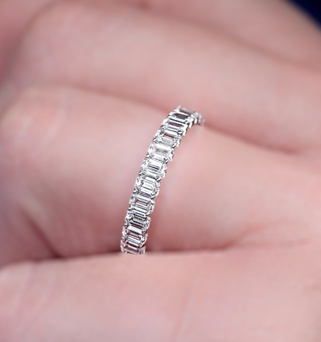 2 carats Diamond Eternity Band, 14K White Gold