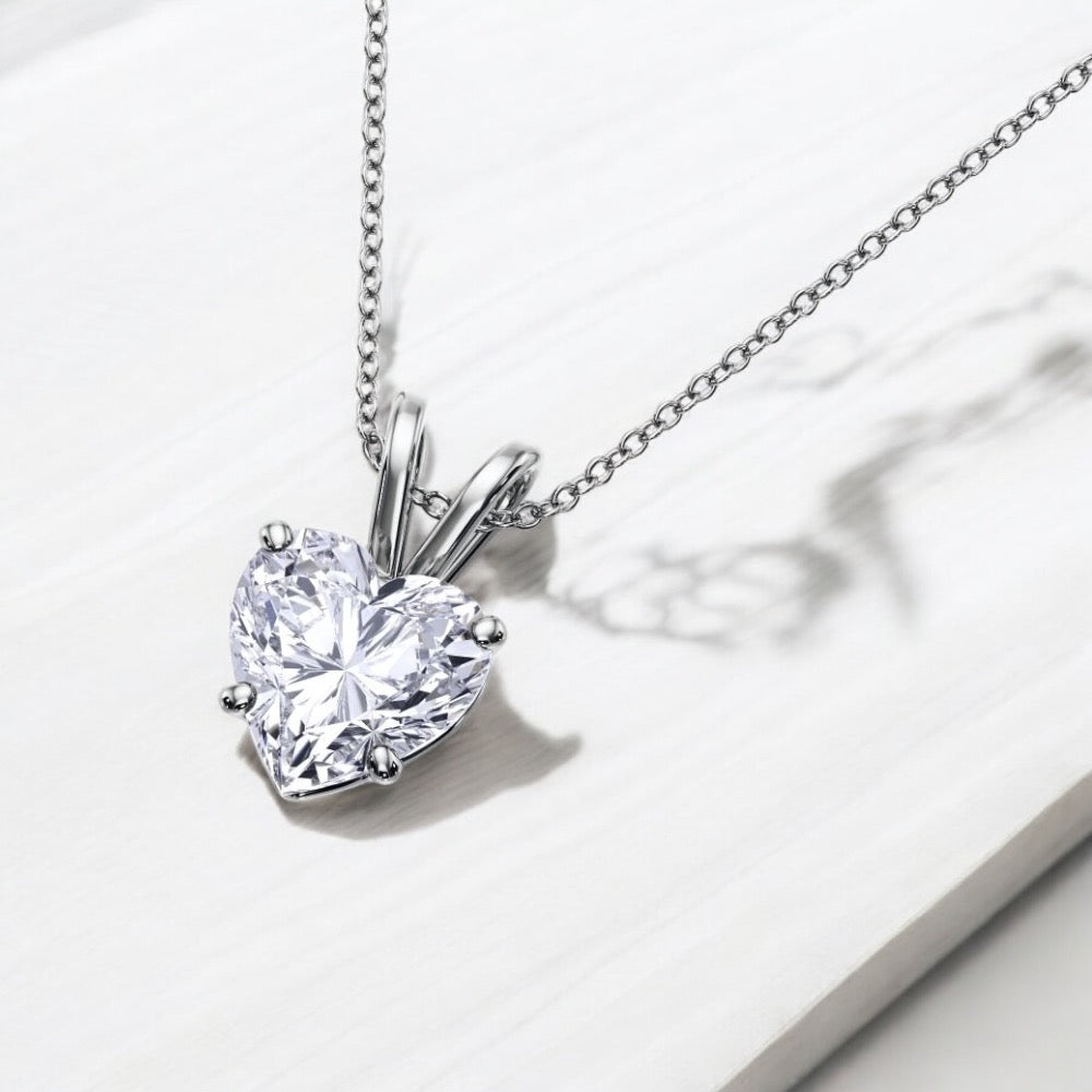 2.67 Carat Heart Shape Diamond Pendant in 18K White Gold