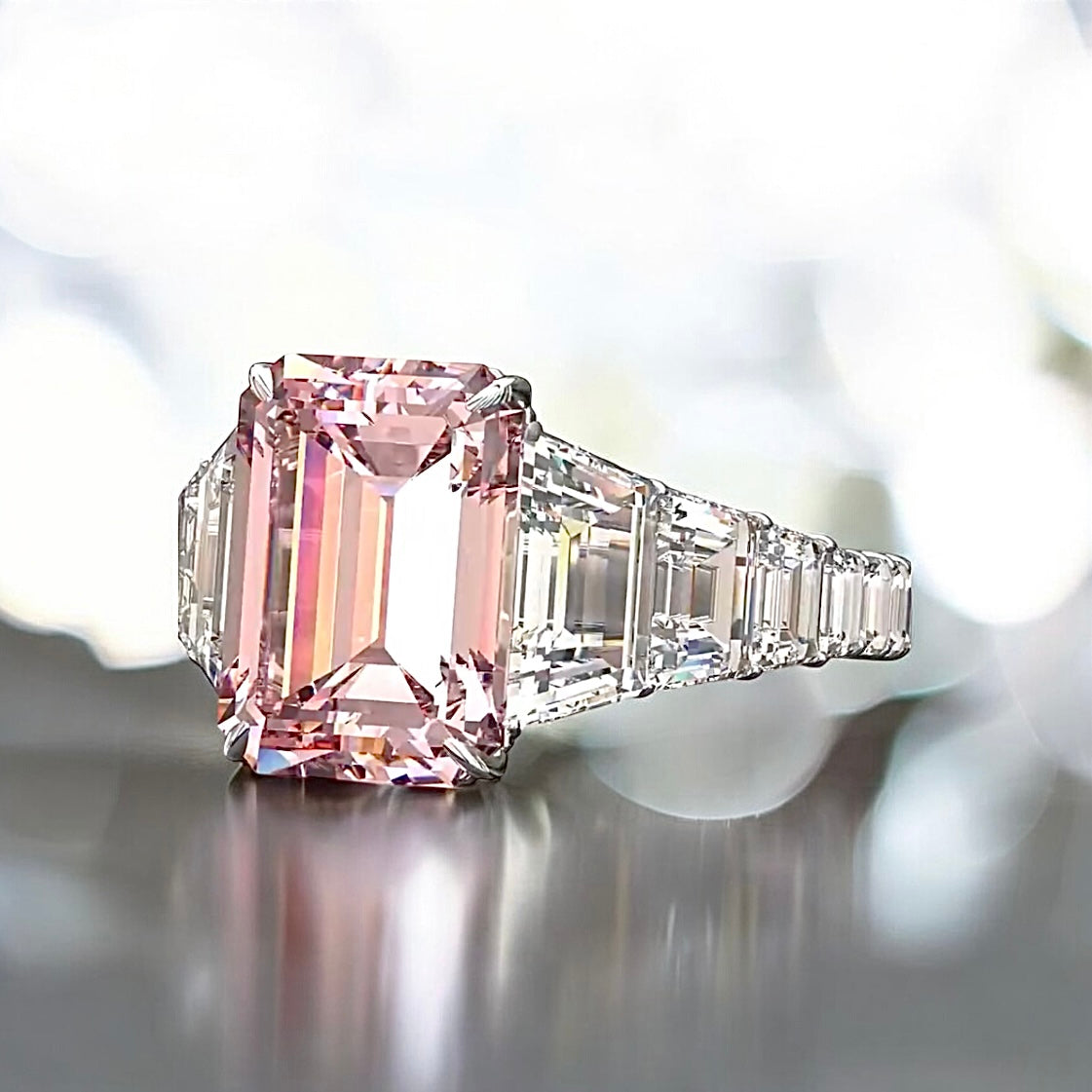 15 carats Fancy Pink Emerald Diamond Ring in Platinum (High Jewelry)